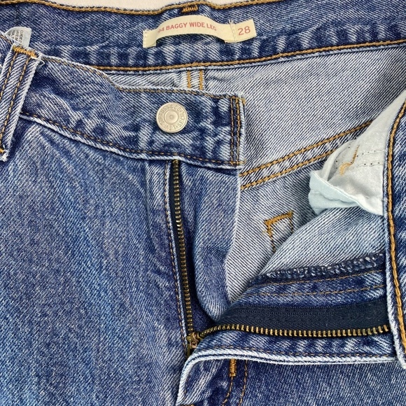 LEVI'S '94 Baggy Wide-Leg Relaxed-Fit denim Jeans in medium wash Size 28 - Picture 7 of 10